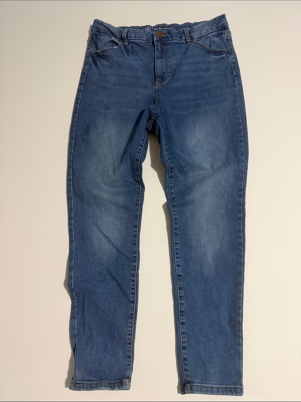 No Boundaries Elastic Waist Slim Women’s Jeans - Blue - 17